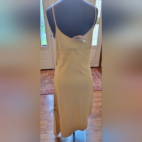 $172 NWT BRAZIL ROXX SUNDRESS TAN WITH TURQUOISE EMBROIDERY SPAGHETTI STRAPS M - Picture 5 of 10